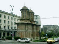 09-25-07_Cretulescu-Church(1722).JPG (122227 bytes)