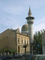 09-26-08_mosque.JPG (71466 bytes)